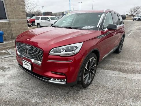 Used 2020 Lincoln Aviator Reserve w/ Equipment Group 202A image 8