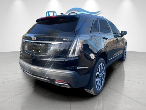 Used 2021 Cadillac XT5 Sportv image 2