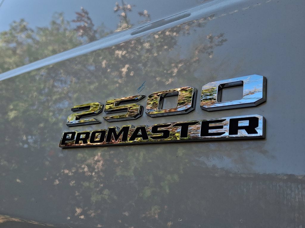 New 2026 RAM ProMaster 2500 w/ Quick Order Package 22G SLT FWD image 5