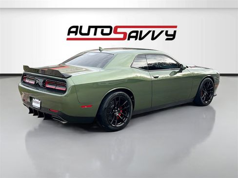 Used 2023 Dodge Challenger R/T w/ Plus Package image 7