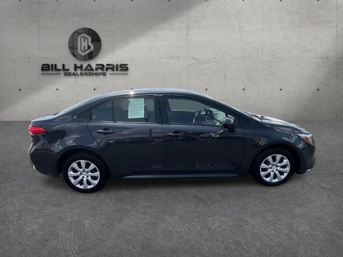 Used 2024 Toyota Corolla LE FWD image 5