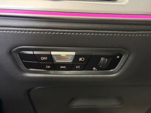 Used 2023 BMW XM AWD/4WD image 17