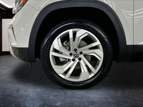 Used 2023 Volkswagen Atlas SE FWD image 34