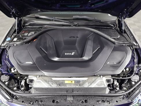 Used 2023 BMW i4 eDrive35 w/ Premium Package image 15