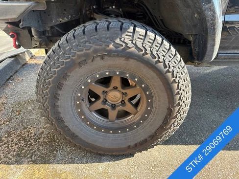 Used 2002 Toyota 4Runner SR5 AWD/4WD image 4