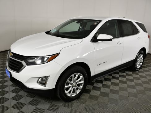 Used 2019 Chevrolet Equinox LT image 10