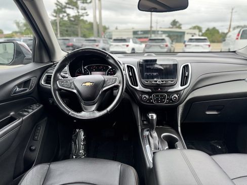 Used 2018 Chevrolet Equinox Premier image 13