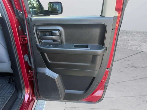 Used 2015 RAM 1500 Express AWD/4WD image 13