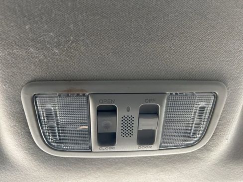 Used 2017 Honda HR-V EX image 13