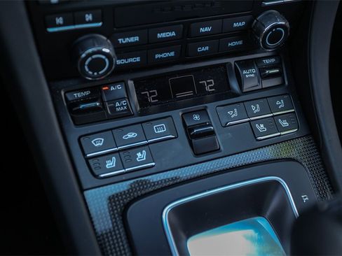 Used 2019 Porsche 911 Turbo S image 28