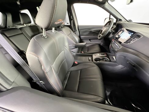 Used 2022 Honda Passport TrailSport image 28