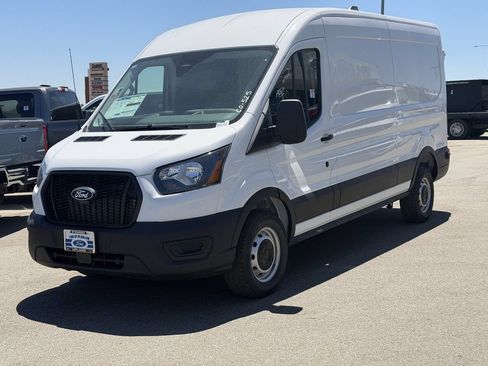 New 2026 Ford Transit 250 148 Medium Roof w/ Load Area Protection Package RWD image 4