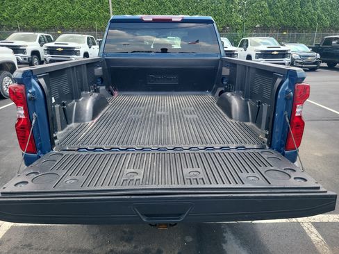 Used 2025 Chevrolet Silverado 2500 LT w/ Convenience Package AWD/4WD image 18