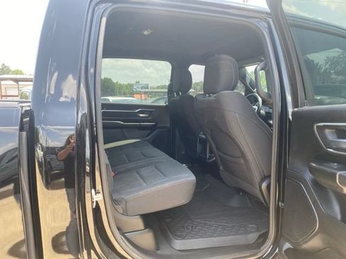 Used 2022 RAM 1500 Big Horn w/ Trailer Tow Group AWD/4WD image 9