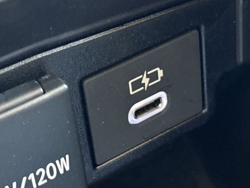 Used 2025 Toyota Corolla LE image 35