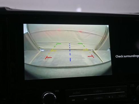 Used 2025 Nissan Frontier PRO-4X AWD/4WD image 40