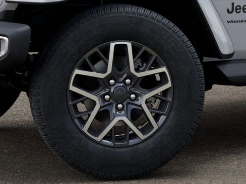 New 2025 Jeep Wrangler Unlimited Sahara AWD/4WD image 10