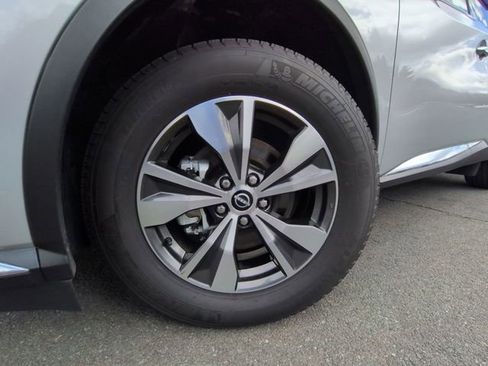 Used 2024 Nissan Murano SV image 31