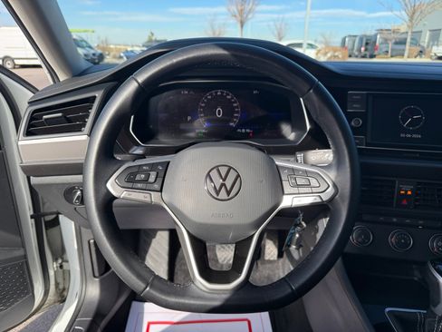 Used 2024 Volkswagen Jetta S image 9