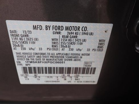 Certified 2023 Ford Explorer Limited w/ Limited Technology Package AWD/4WD image 26