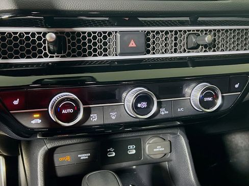 Used 2025 Honda Civic Sport Touring image 15