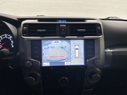 Used 2022 Toyota 4Runner SR5 Premium w/ Moonroof Package image 25