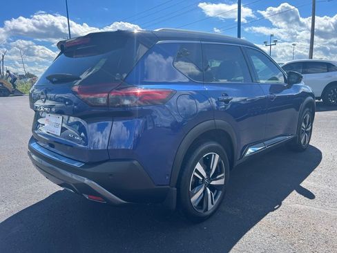 Used 2023 Nissan Rogue SL w/ SL Premium Package AWD/4WD image 5