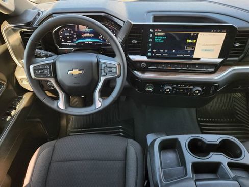 Used 2023 Chevrolet Silverado 1500 LT image 27