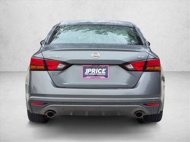 Used 2019 Nissan Altima 2.5 SV FWD image 6