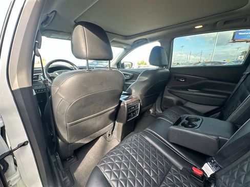 Used 2020 Nissan Murano Platinum w/ Cargo Package image 21