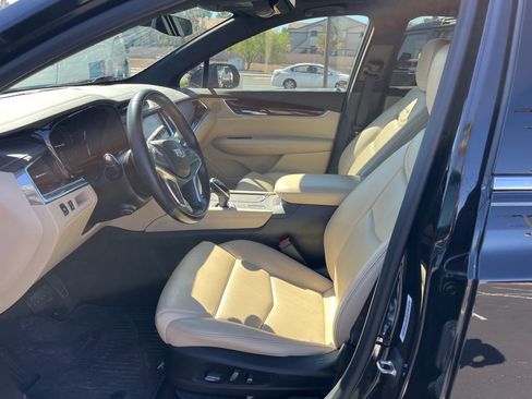 Used 2019 Cadillac XT5 Luxury image 14