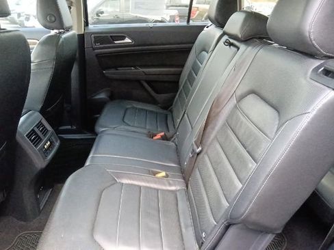 Used 2019 Volkswagen Atlas SEL Premium image 31