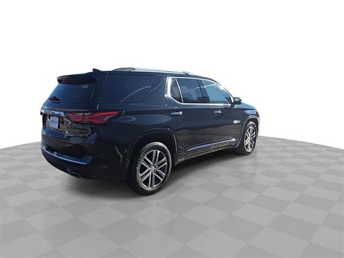 Used 2022 Chevrolet Traverse High Country w/ LPO, Floor Liner Package image 8