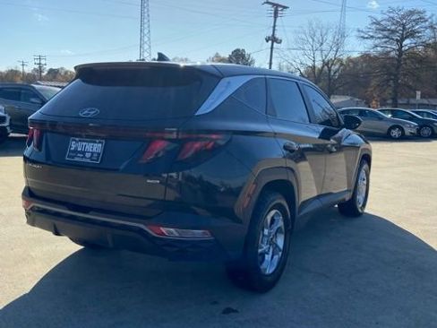 Used 2023 Hyundai Tucson SE image 9