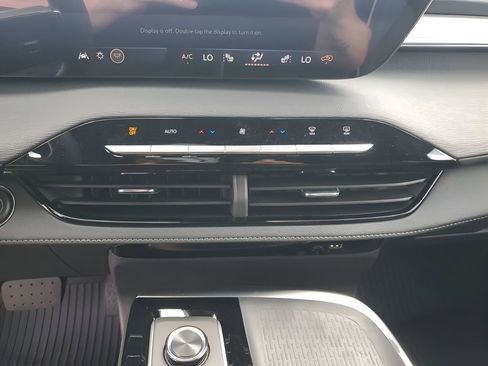 New 2026 Buick Enclave Sport Touring w/ Power Package image 40