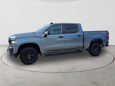 Certified 2021 Chevrolet Silverado 1500 LT Trail Boss w/ LPO, Dark Essentials Package image 8