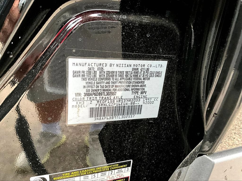 New 2026 Nissan Kicks SR w/ Cold Weather Package AWD/4WD image 8