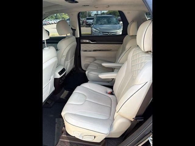 Used 2020 Hyundai Palisade Limited FWD image 7