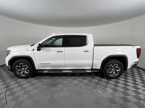 Used 2023 GMC Sierra 1500 SLT image 8