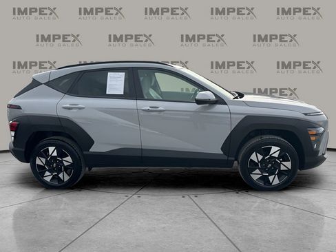 Used 2025 Hyundai Kona SEL image 6