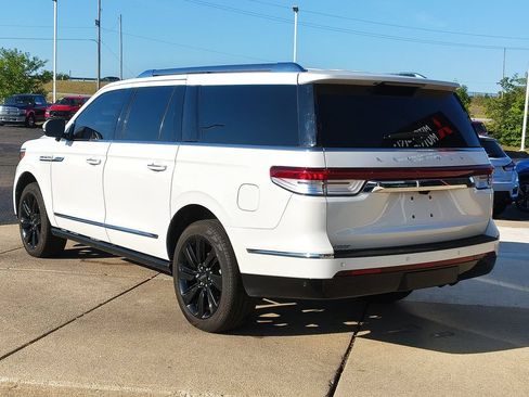 Used 2024 Lincoln Navigator L Reserve w/ Equipment Group 201A AWD/4WD image 24