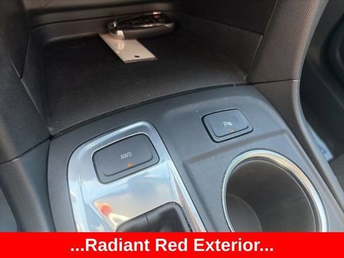 Used 2024 Chevrolet Equinox LT AWD/4WD image 17