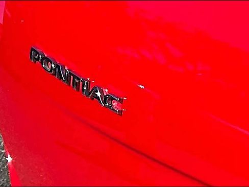 Used 2007 Pontiac Solstice Convertible w/ Premium Package image 8