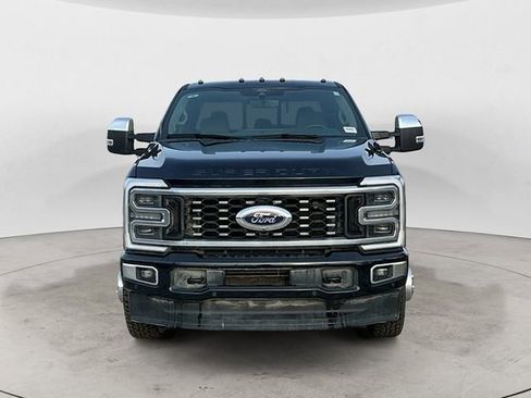 Used 2025 Ford F350 Platinum w/ Platinum Plus Package image 8