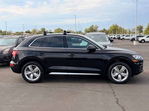 Used 2018 Audi Q5 2.0T Premium Plus w/ Premium Plus Package AWD/4WD image 7