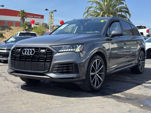 Used 2023 Audi Q7 3.0T Prestige AWD/4WD image 4