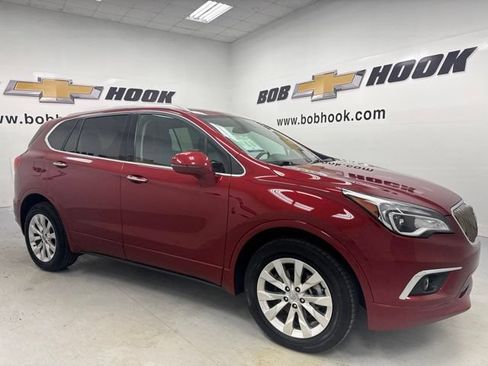 Used 2017 Buick Envision Essence FWD image 3