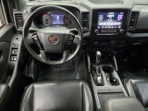 Used 2022 Nissan Frontier PRO-4X w/ Pro-4X Premium Package AWD/4WD image 10