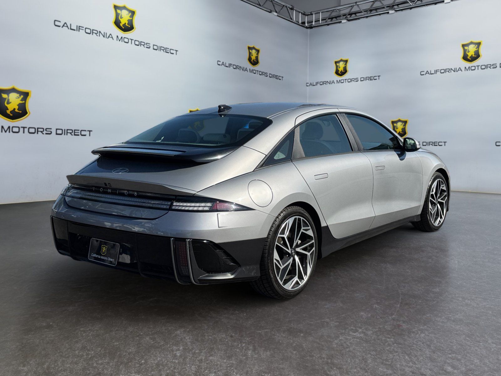 Used 2023 Hyundai Ioniq 6 SEL RWD image 5