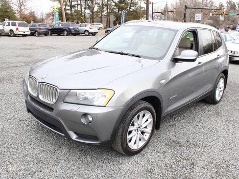 Used 2014 BMW X3 xDrive28i w/ Premium Package AWD/4WD image 2